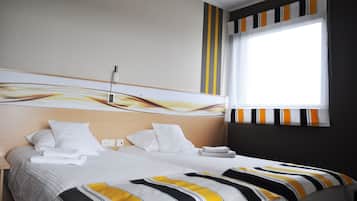 Premium bedding, desk, blackout drapes, iron/ironing board