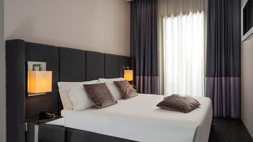 Deluxe-Suite | 1 Schlafzimmer, Minibar, Zimmersafe, Schreibtisch