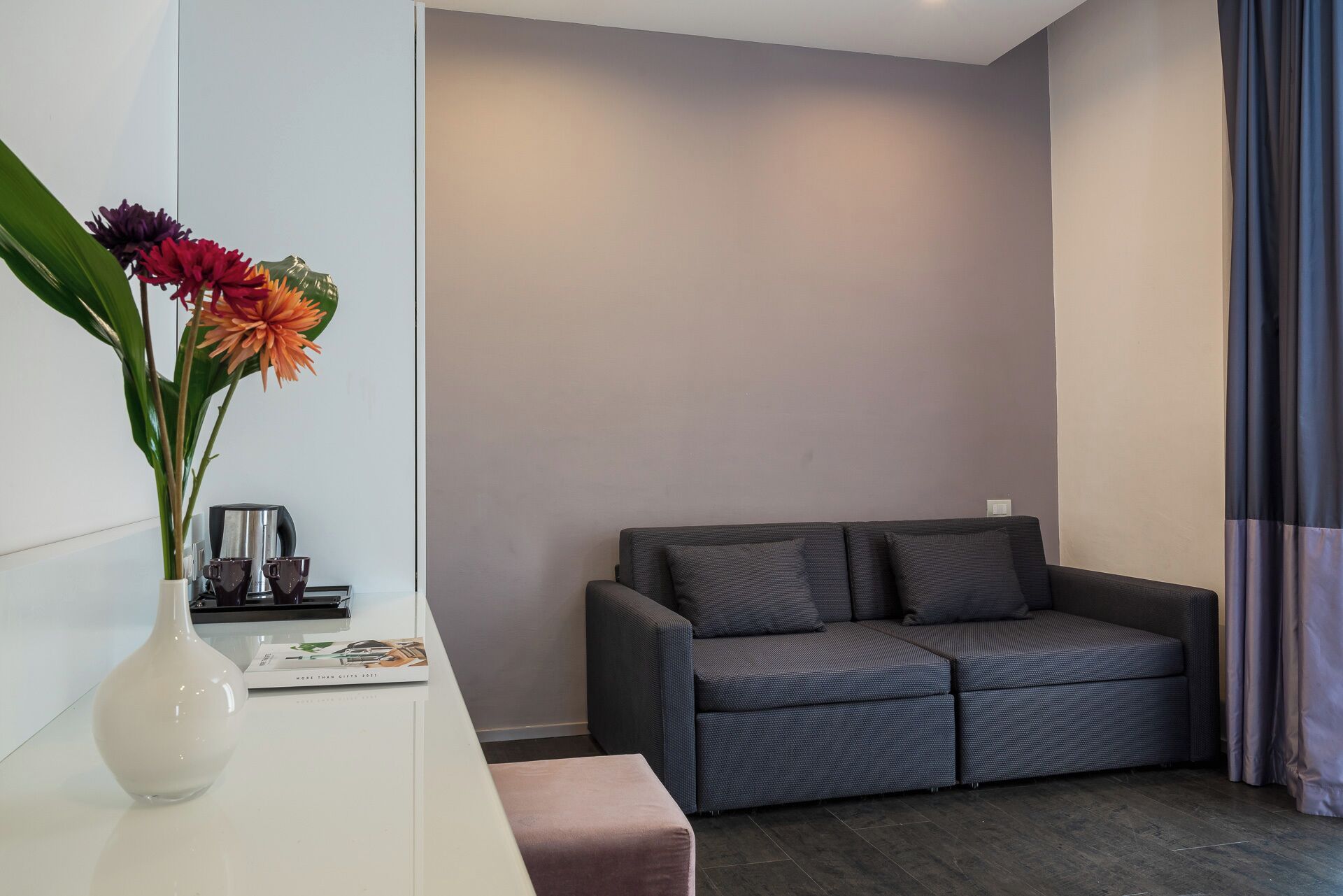 deluxe suite | 1 bedroom, minibar, in-room safe, desk