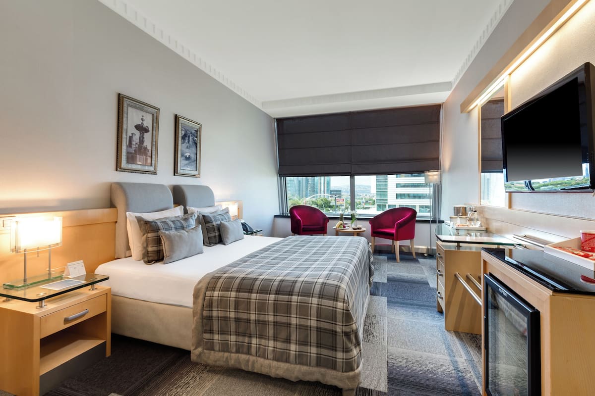 Literie de qualité supérieure, minibar, coffres-forts dans les chambres