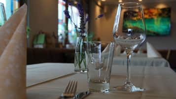 Mittagessen und Abendessen