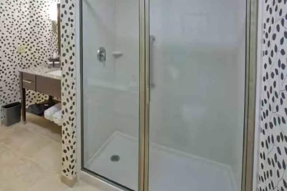 Bathroom | Shower, free toiletries, hair dryer, towels