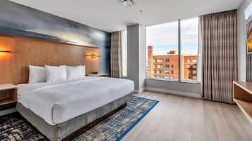 1 Schlafzimmer, Zimmersafe, Schreibtisch, laptopgeeigneter Arbeitsplatz