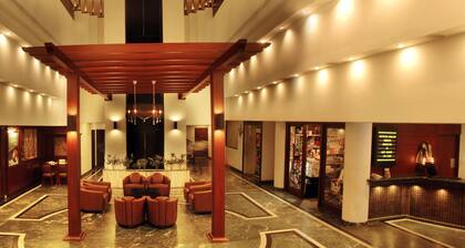 The Central Court Hotel