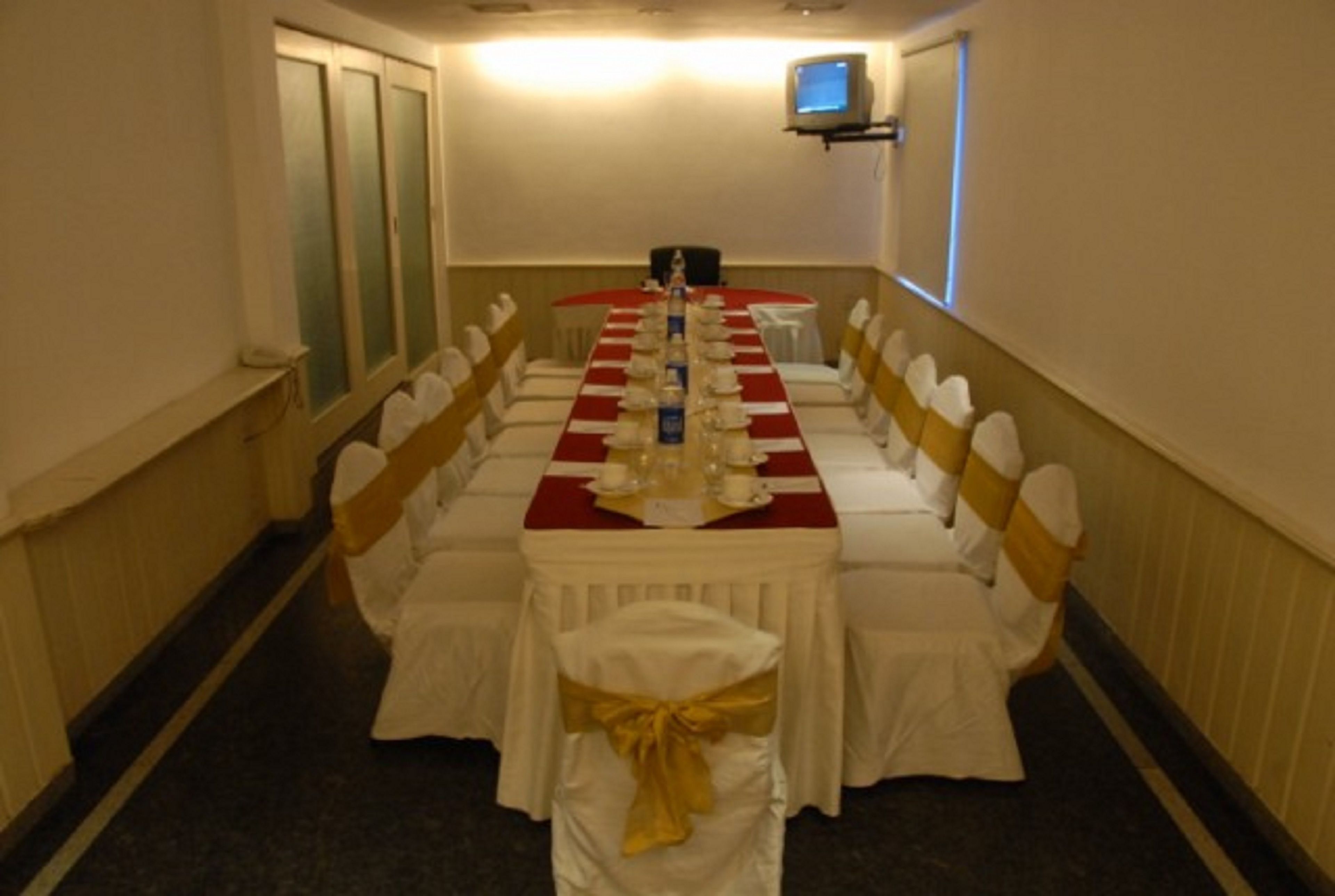 Photo - The Central Court Hotel