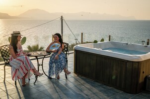 Suíte panorâmica, 1 cama de casal (Rooftop) | Frigobar, cofres nos quartos, escrivaninha, quartos à prova de som