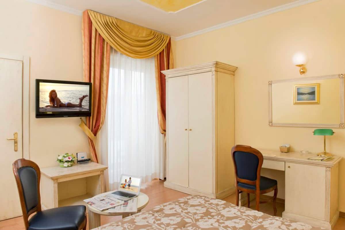 minibar, in-room safe, desk, cots/infant beds