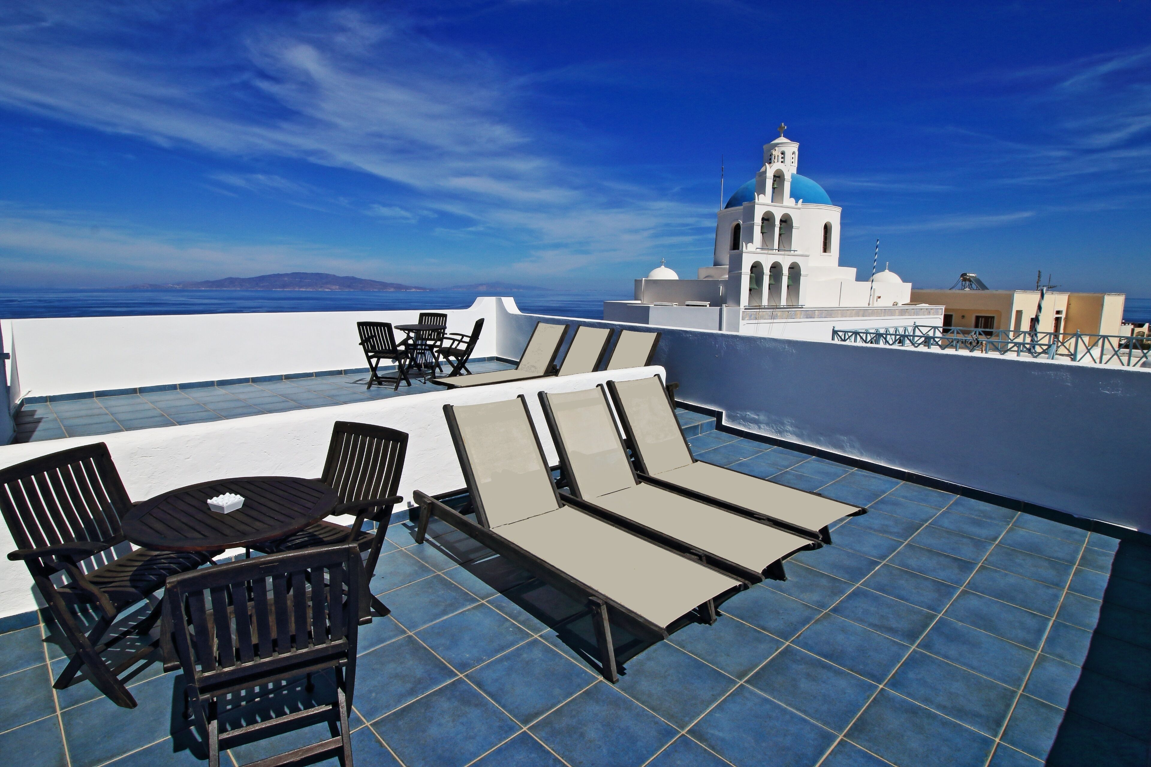 superior triple room | terrace/patio