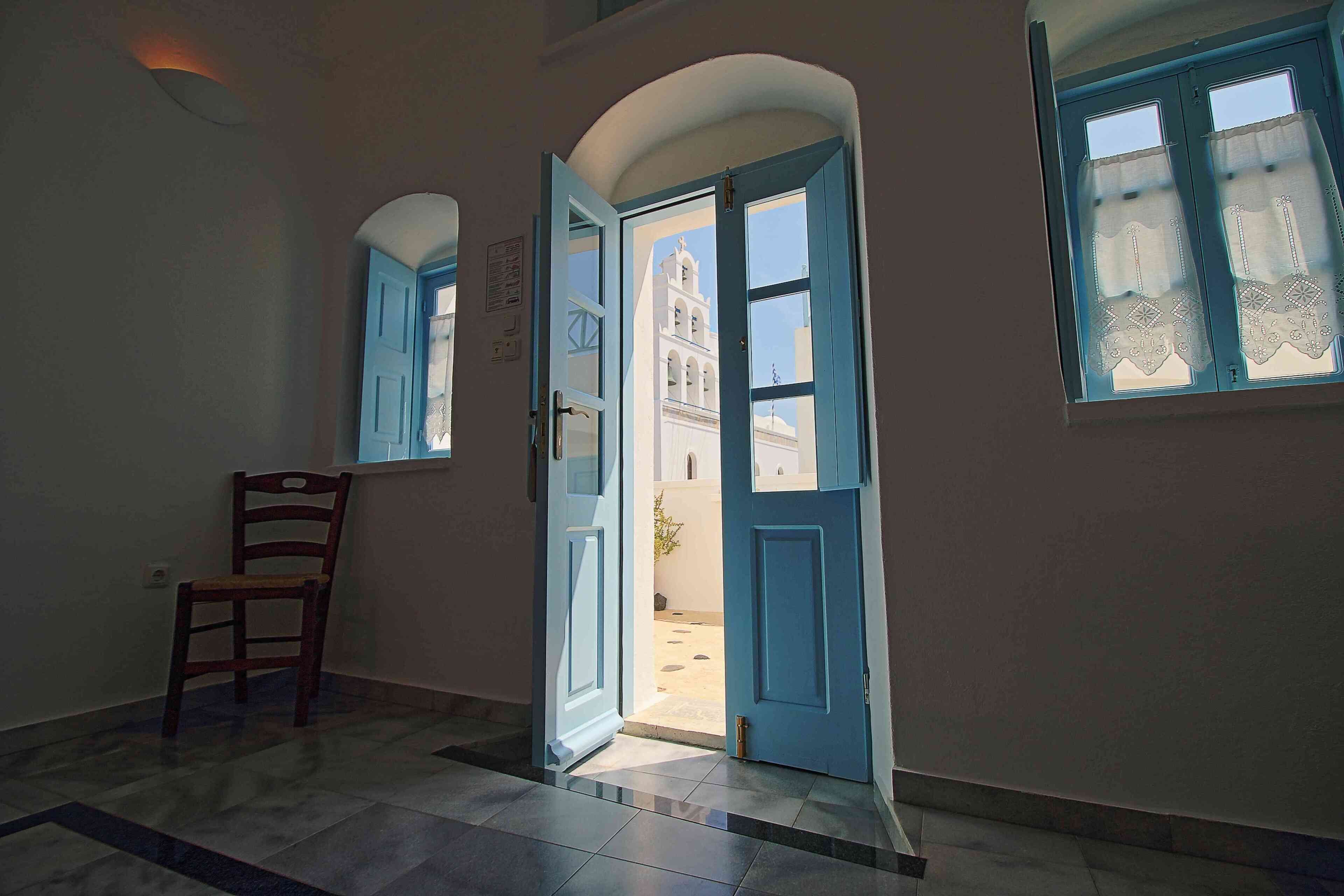 superior triple room | balcony view