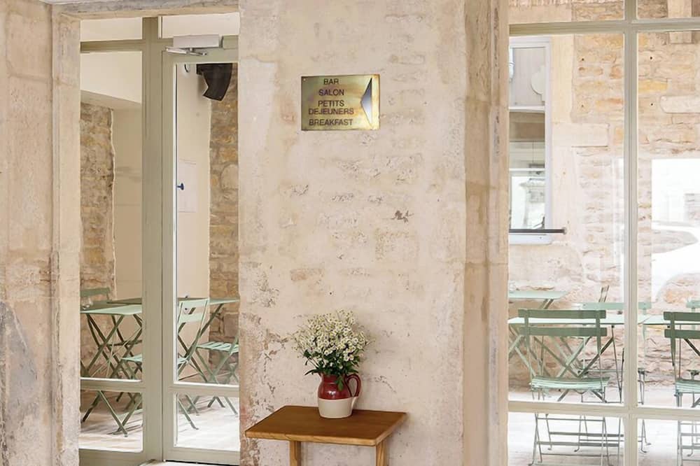 Alfred Hotels Beaune La Madeleine