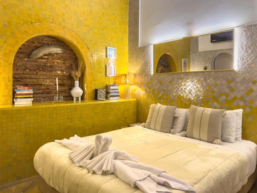 Standard Double or Twin Room, Patio, Courtyard View | 1 bedroom, premium bedding, in-room safe, individually decorated