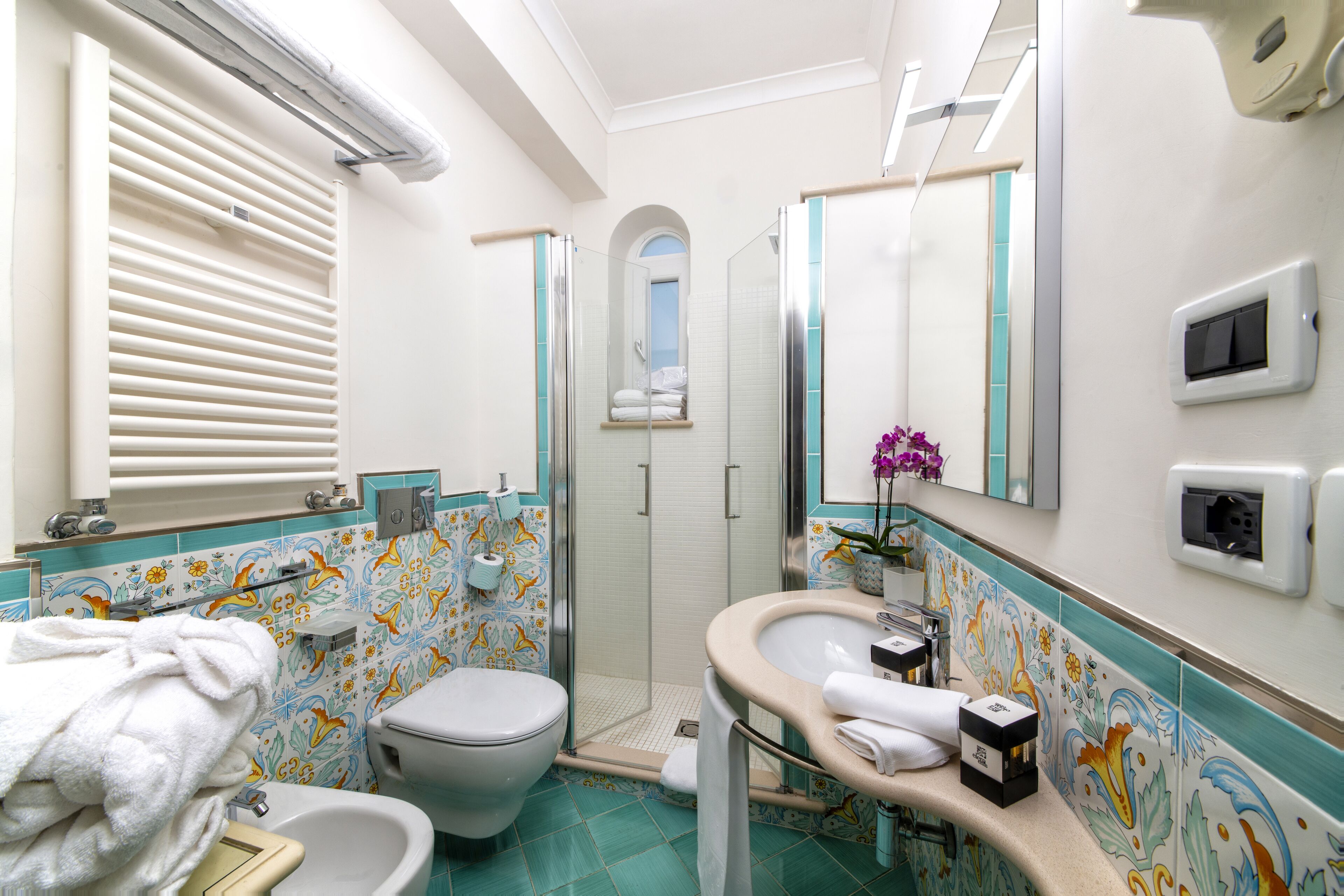 superior double room, terrace, sea view | bathroom | eco-friendly toiletries, slippers, bidet, towels