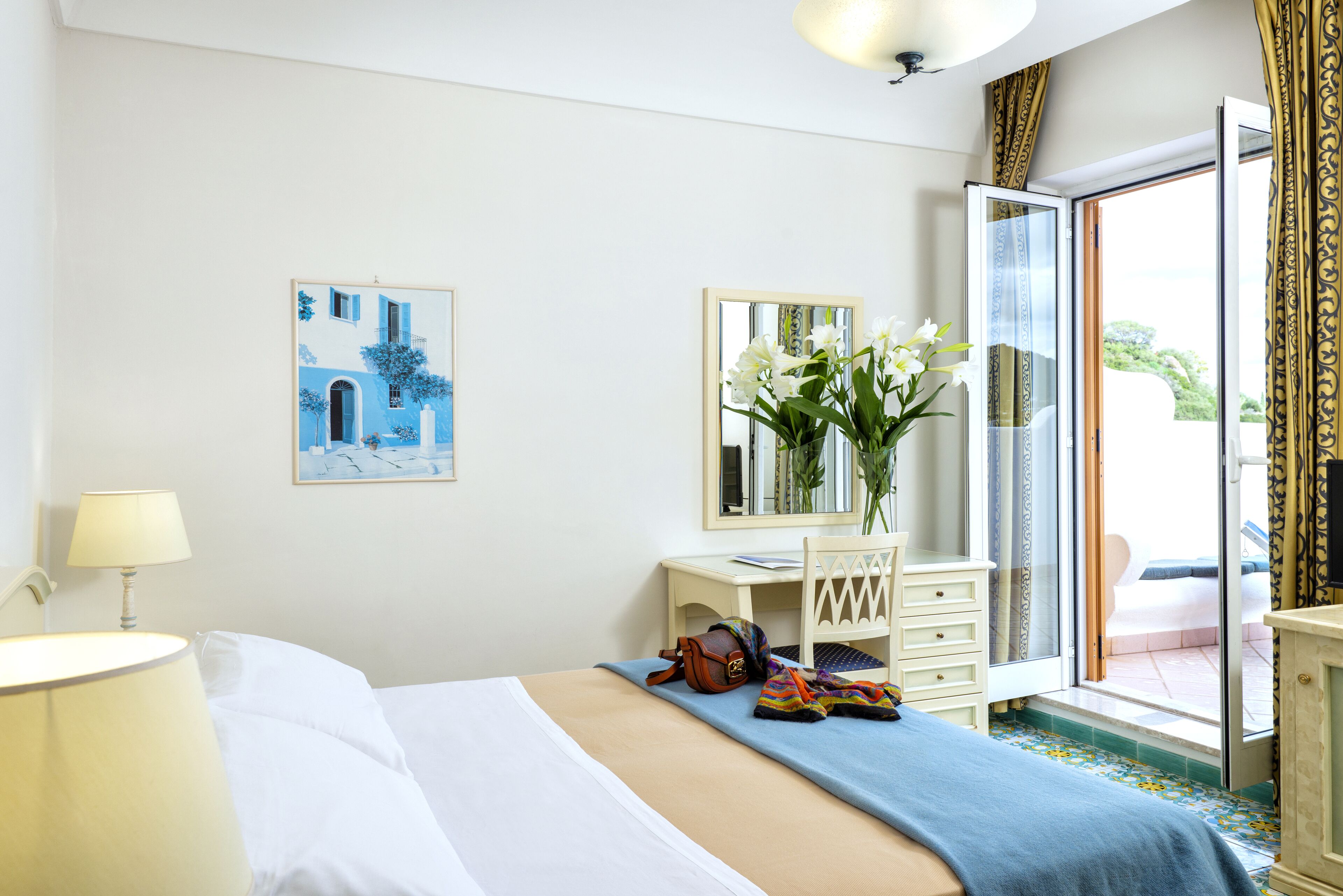 superior double room, terrace, sea view | minibar, in-room safe, desk, free wifi