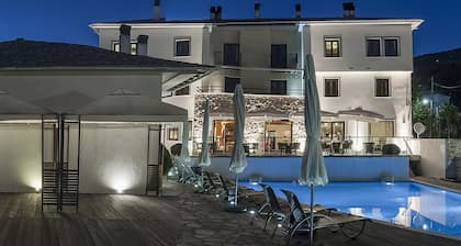 Despotiko Hotel