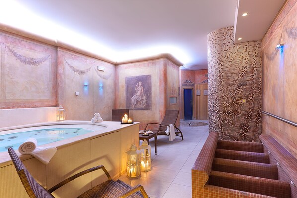 Sauna, hot tub, Turkish bath, deep-tissue massages, 4 treatment rooms - Hotel Marco Polo (Verona)