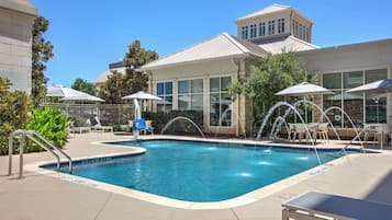 Outdoor pool, open 9:00 AM to 10:00 PM, sun loungers