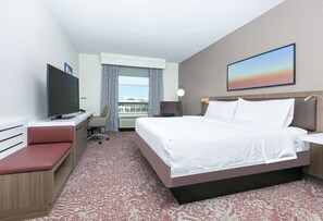 Bureau, espace de travail pour ordinateur portable, rideaux occultants