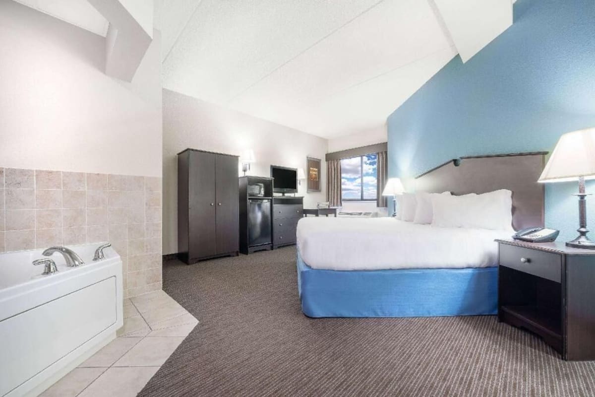 Desk, iron/ironing board, free cots/infant beds, rollaway beds