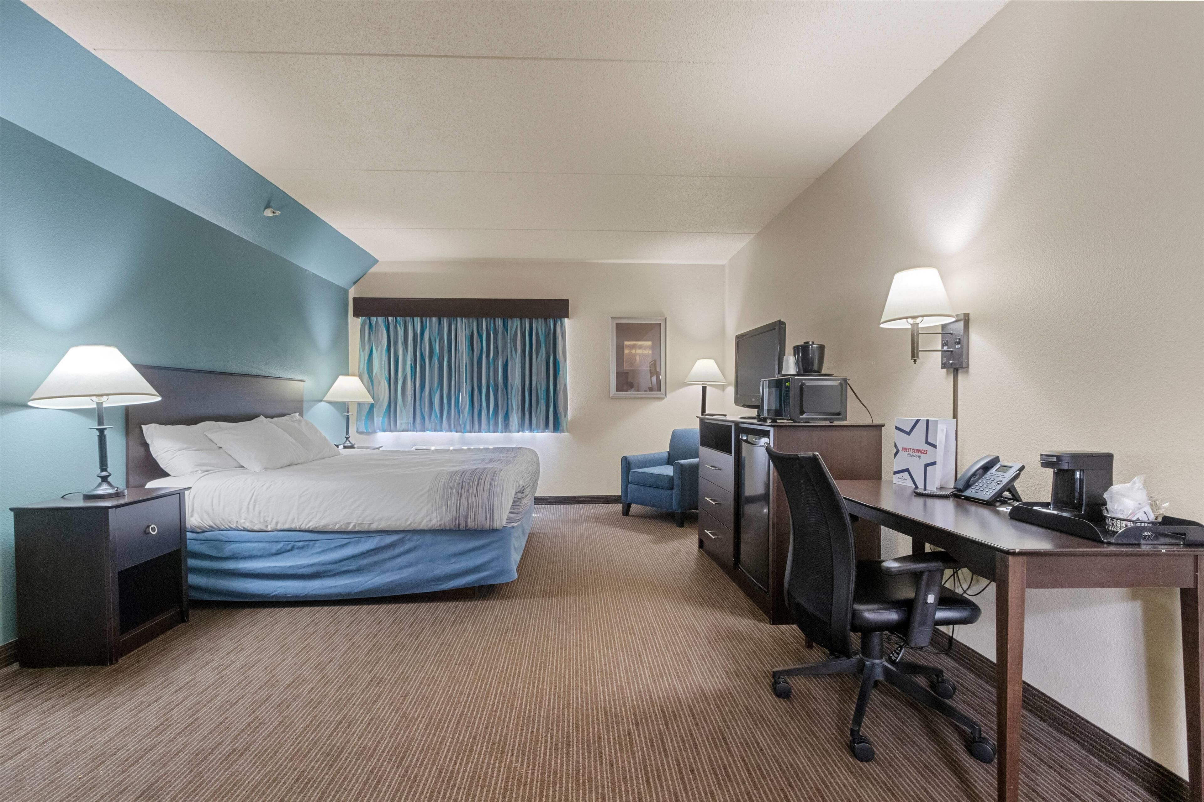 Desk, iron/ironing board, free cots/infant beds, rollaway beds