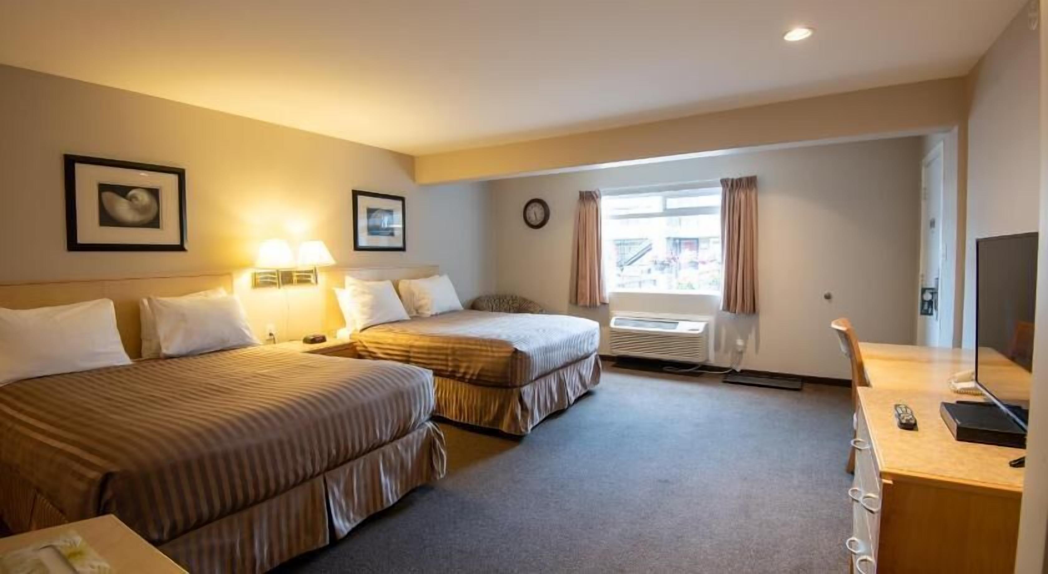 Free WiFi, bed sheets, alarm clocks