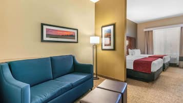 Suite, Non Smoking | Premium bedding, pillowtop beds, desk, iron/ironing board