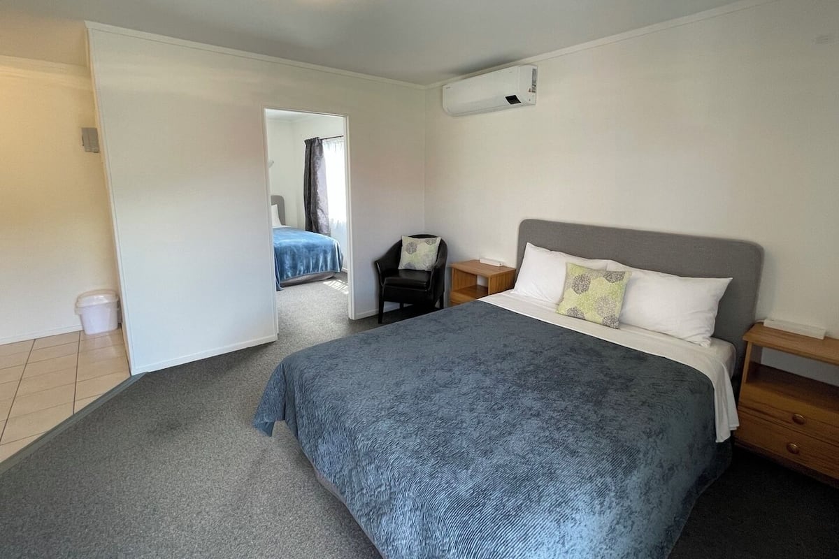 Comfort Apartment, 1 Bedroom, Air conditioning | 1 bedroom, Egyptian cotton sheets, premium bedding, Select Comfort beds