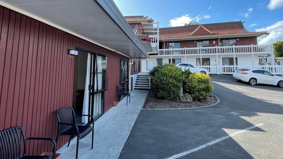 Cherry Court Motor Lodge