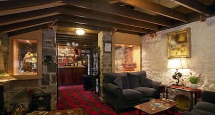 The Steadings at The Grouse & Trout