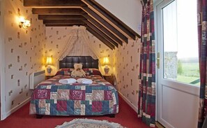 Room - The Steadings at The Grouse & Trout (Inverness)