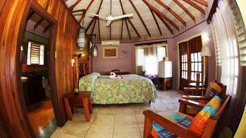 Standard Room, Ocean View | Premium bedding, in-room safe, desk, blackout curtains