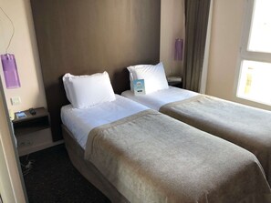 Standard Room, 2 Single Beds