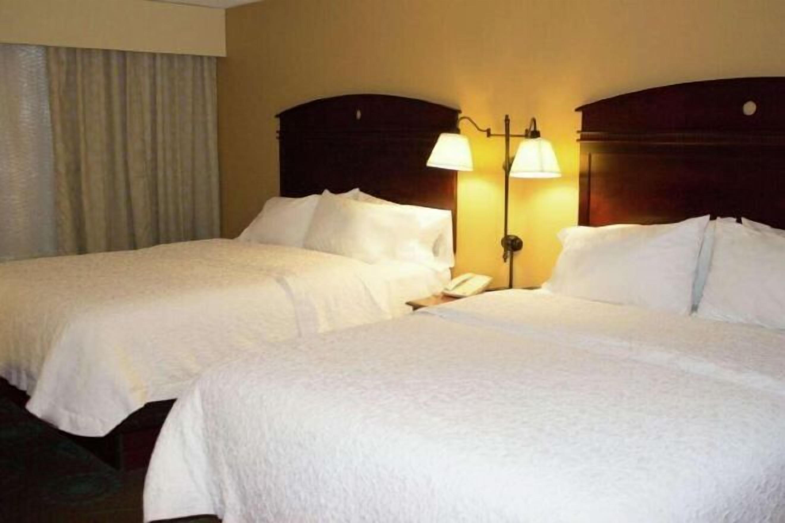 In-room safe, free cribs/infant beds, free WiFi, bed sheets