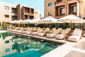 Piscina a l'aire lliure 