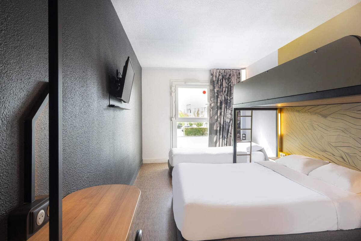 1 bedroom, memory-foam beds, desk, blackout curtains