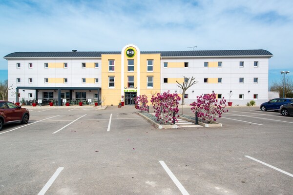 B&b Hotel Cholet Nord - Cholet