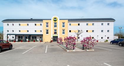 B&B HOTEL Cholet Nord