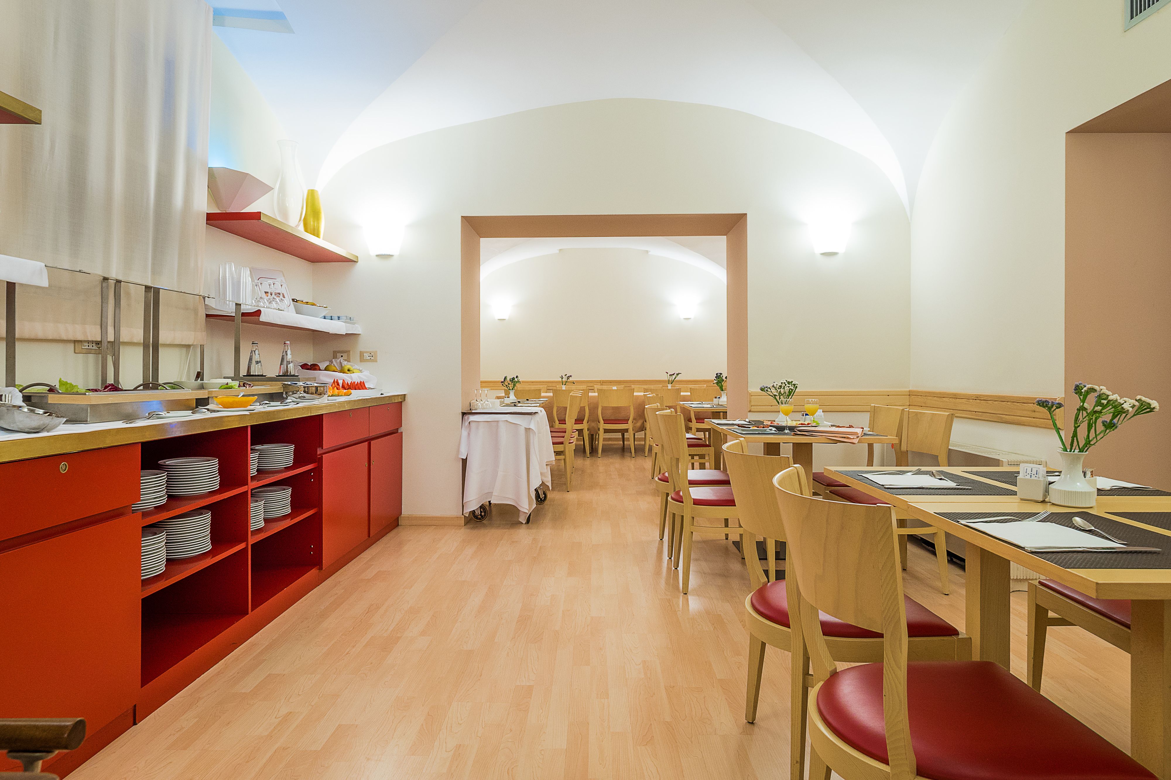 daily continental breakfast (eur 12 per person)