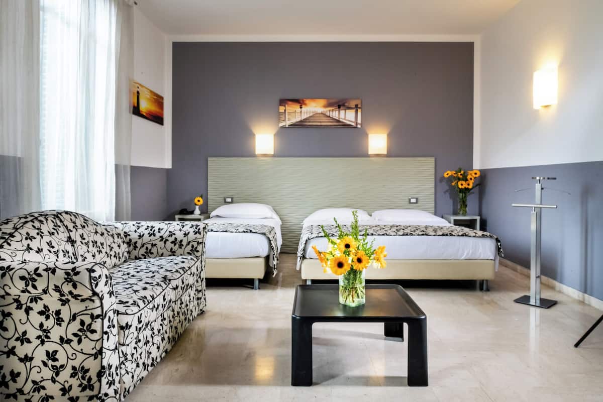 Standard-Dreibettzimmer