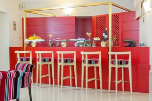 Bar (on property) - Hotel Garibaldi (Palermo)