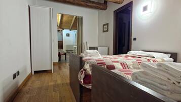 Appartement Exclusif | Couette en duvet d'oie, minibar