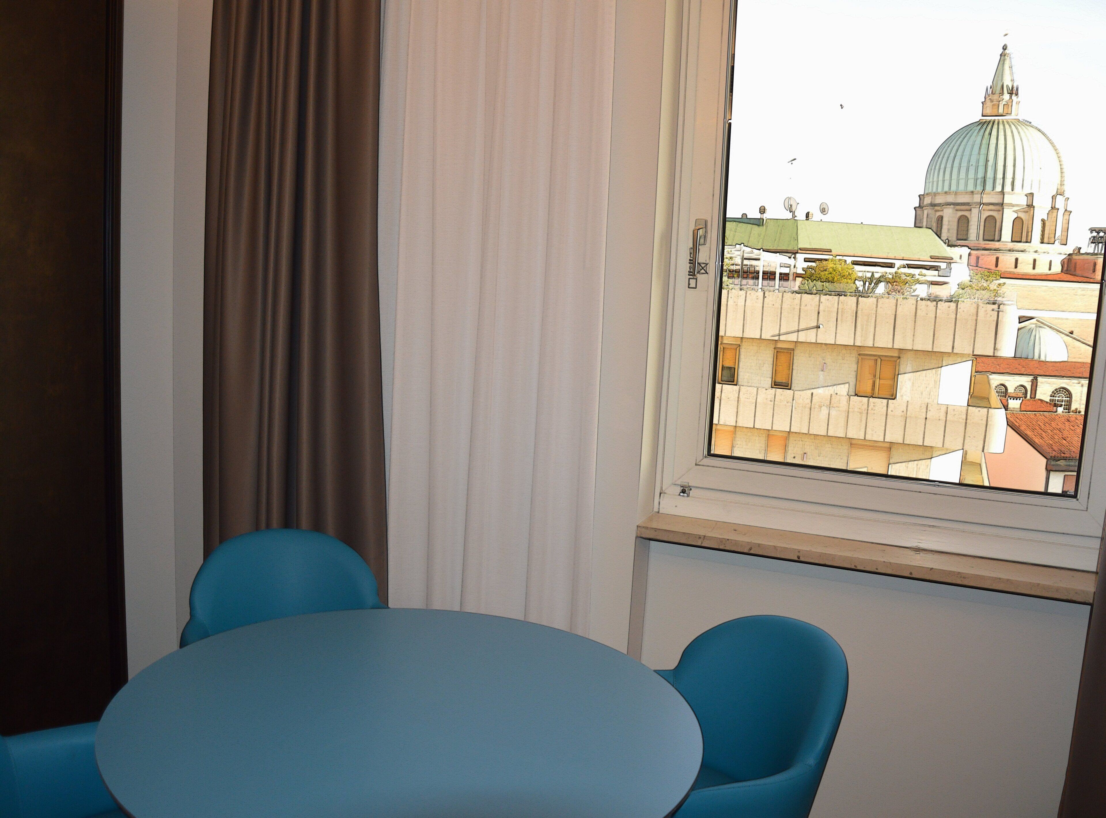 minibar, desk, laptop workspace, soundproofing