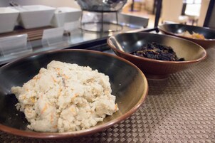뷔페 아침 식사