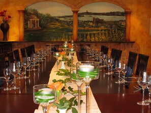 2 restaurants, breakfast, lunch, dinner served; international cuisine - Parkhotel Rüdesheim (Ruedesheim am Rhein)