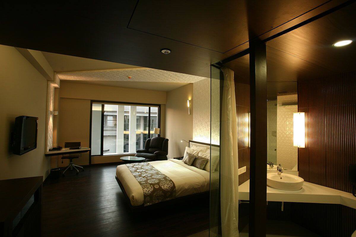 Suite, 1 Doppelbett | Hochwertige Bettwaren, Daunenbettdecken