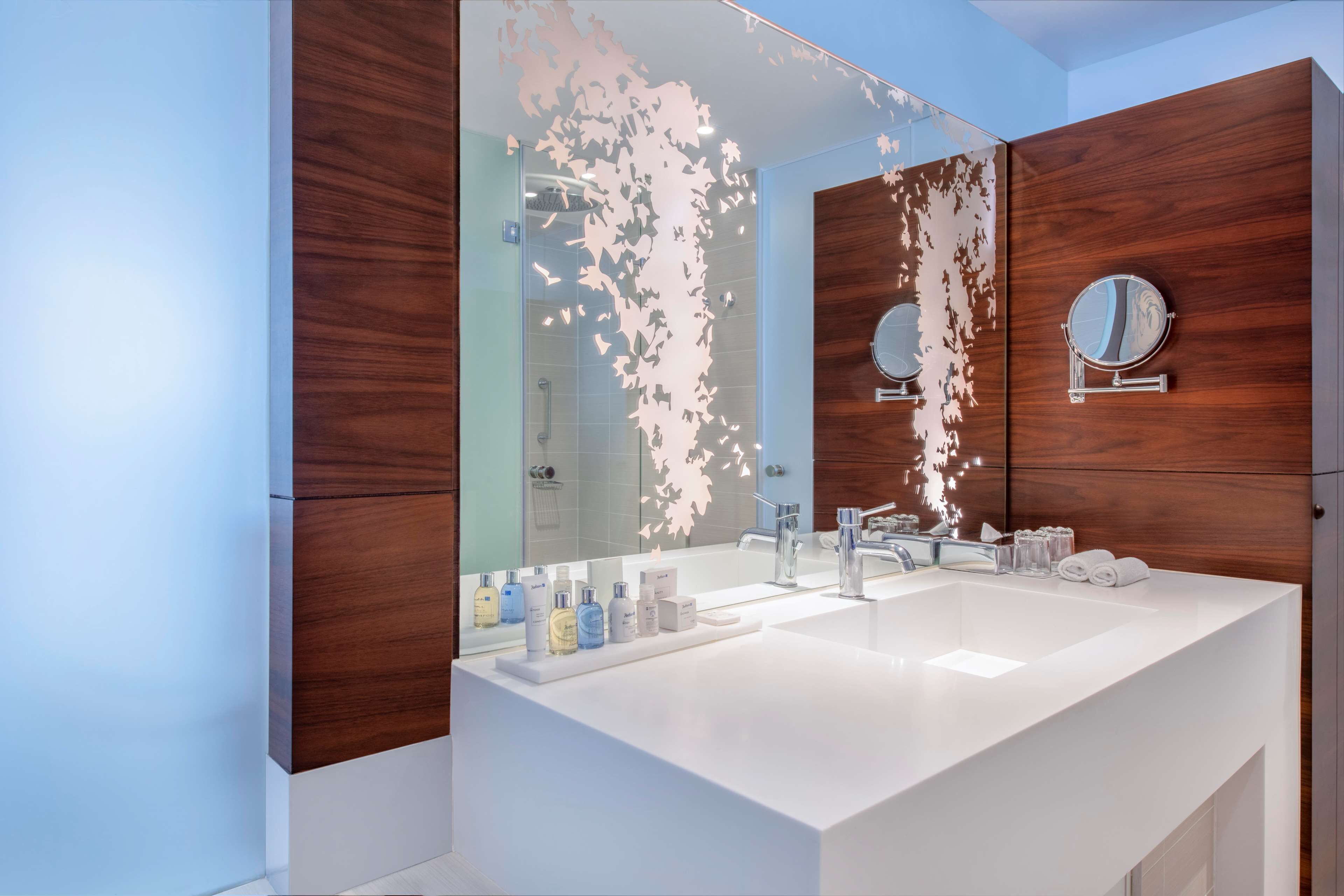 Photo - Radisson Blu Iveria Hotel, Tbilisi