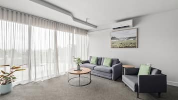 Two Bedroom Suite Free WIFI and parking | View from room