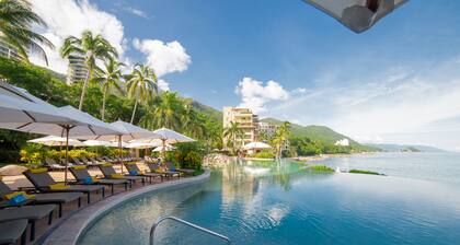 Garza Blanca Preserve Resort & Spa