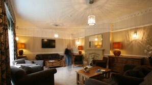 Unclassified image, 4 of 40, button - Fishmore Hall (Ludlow)