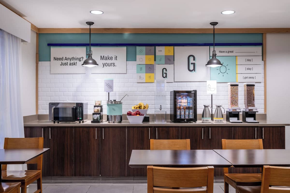 free daily on-the-go breakfast