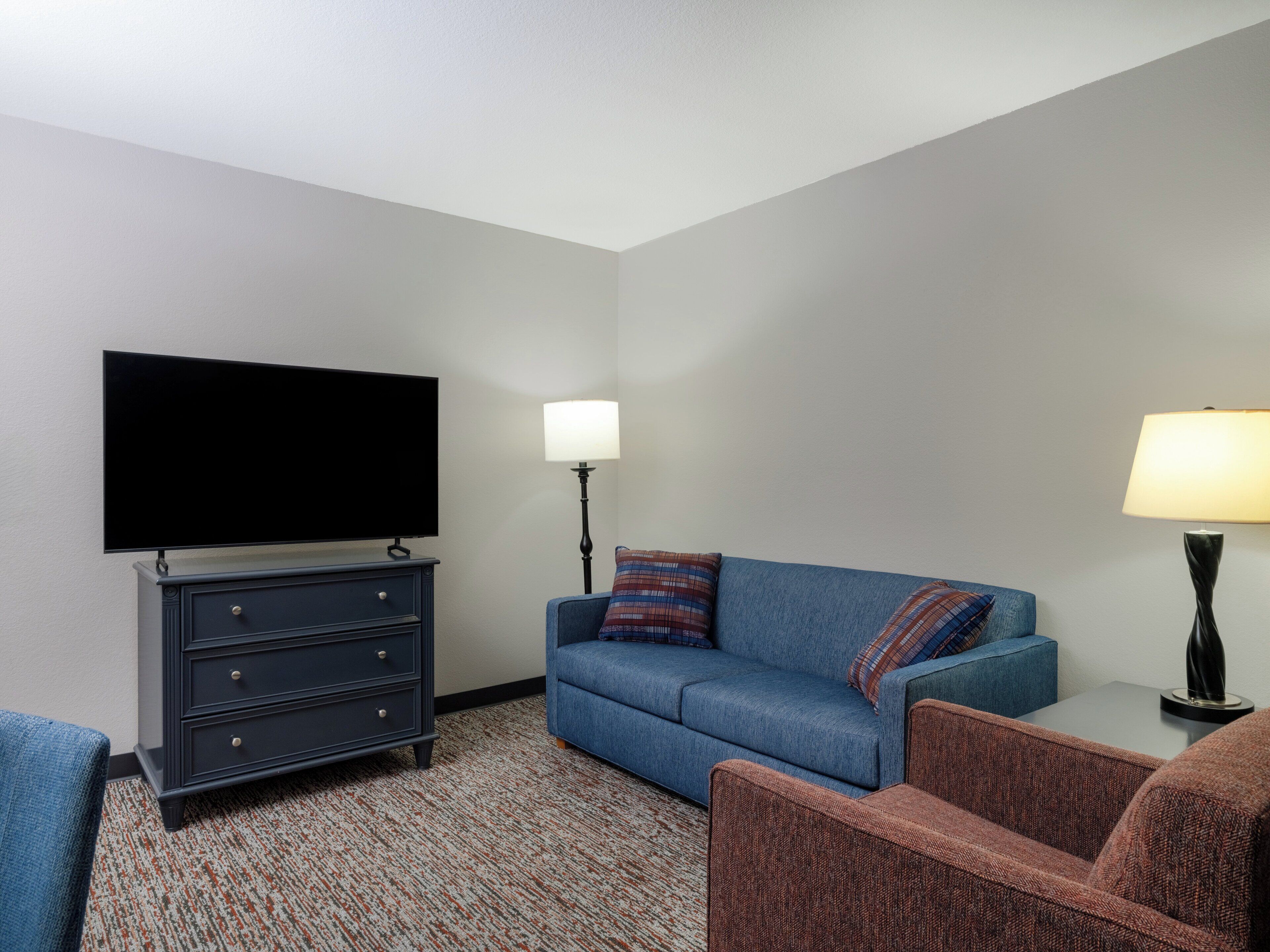 suite, 2 queen beds | premium bedding, pillow-top beds, desk, blackout curtains